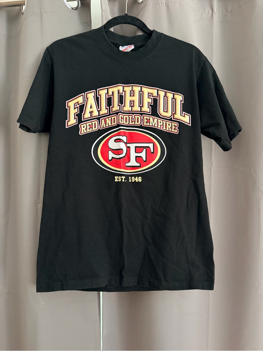 Heavy Cotton Pro Team Faithful Red and Gold SF Graphic Tee - Black